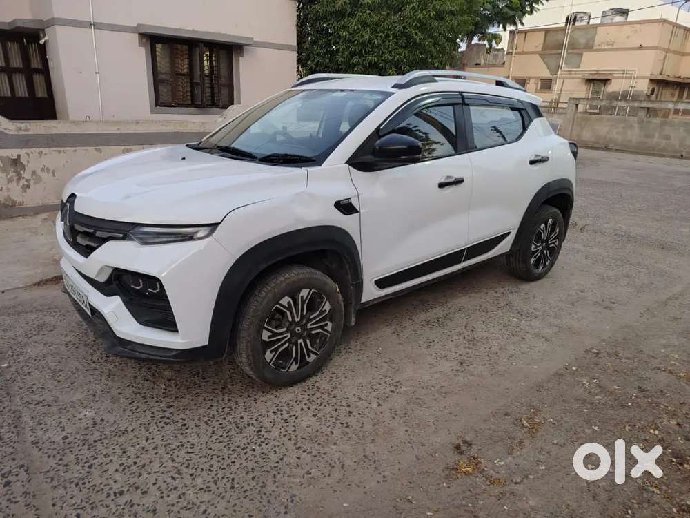 Renault Kiger Rxz Amt 2023 Petrol Dual Tone