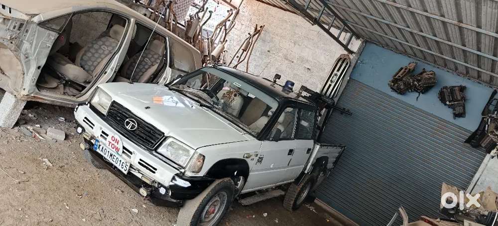 Hi I'm Saling My Towing Van Is In Good Condition With Two Permission