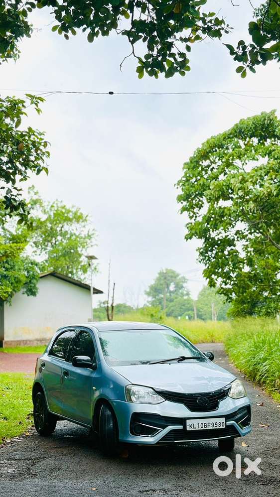 Toyota Etios Liva 2012