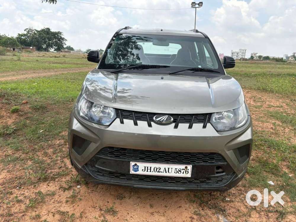 Mahindra Kuv 100, 2018, Petrol
