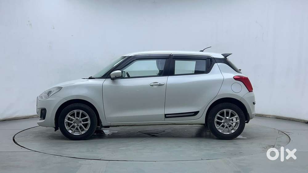 Maruti Suzuki Swift 1.3 Zxi, 2024, Petrol