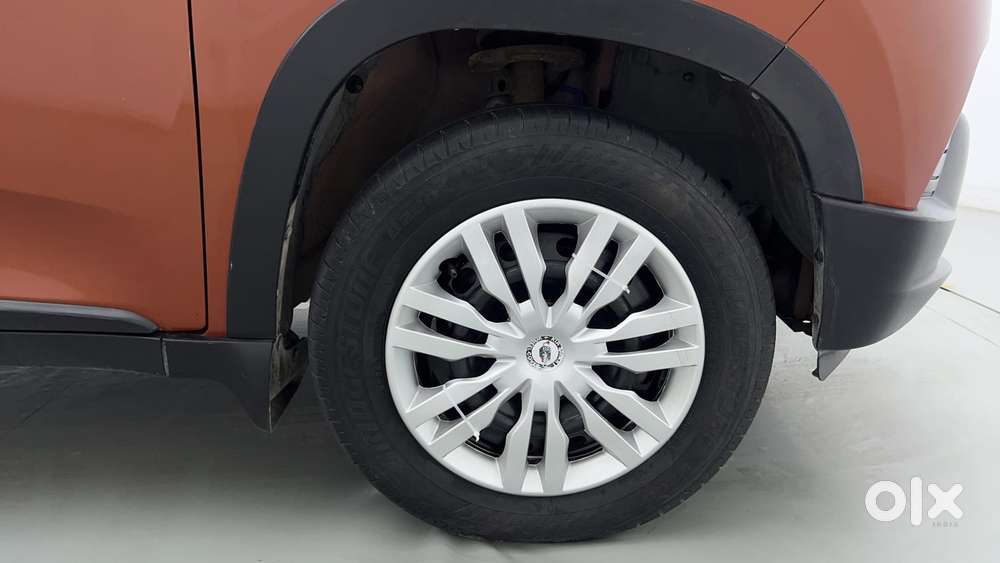 Mahindra Kuv 100 2016-2017 Mfalcon G80 K6 5str, 2016, Petrol
