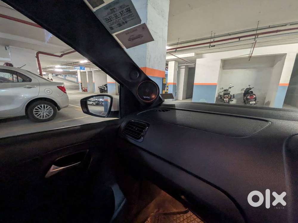 Volkswagen Polo 1.0 At 2021 Petrol 29500 Km Driven