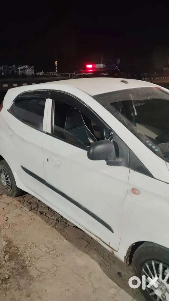 Hyundai Eon 1.0 Magna 2015
