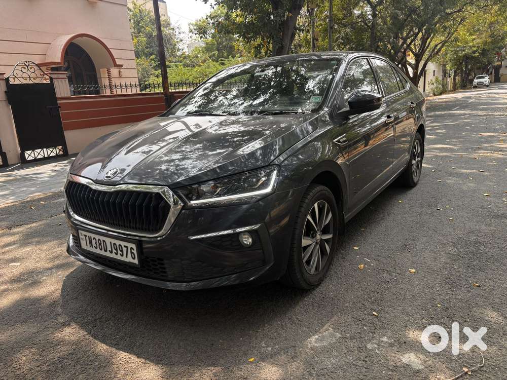 Skoda Slavia 1.0 Tsi Style At, 2023, Petrol