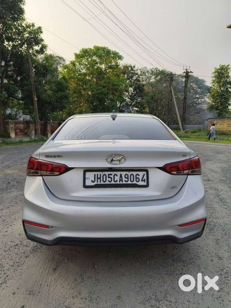 Hyundai Verna 1.6 Sx Vtvt At, 2018, Petrol