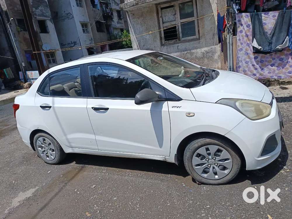 Hyundai Xcent 2015 Model