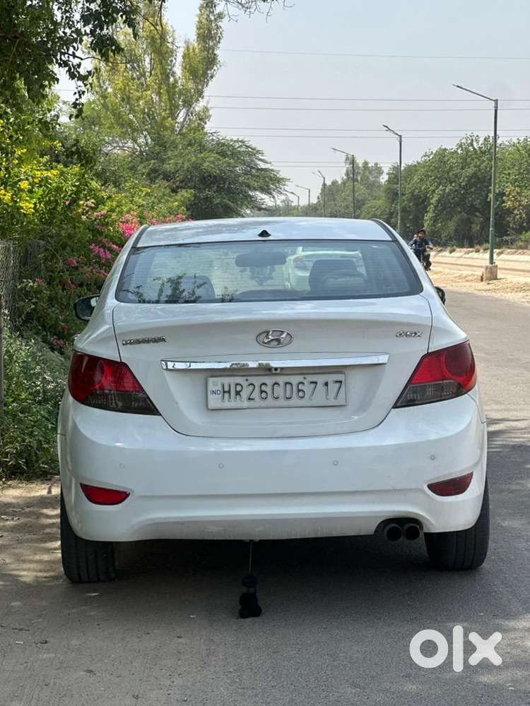 Hyundai Fluidic Verna 2014