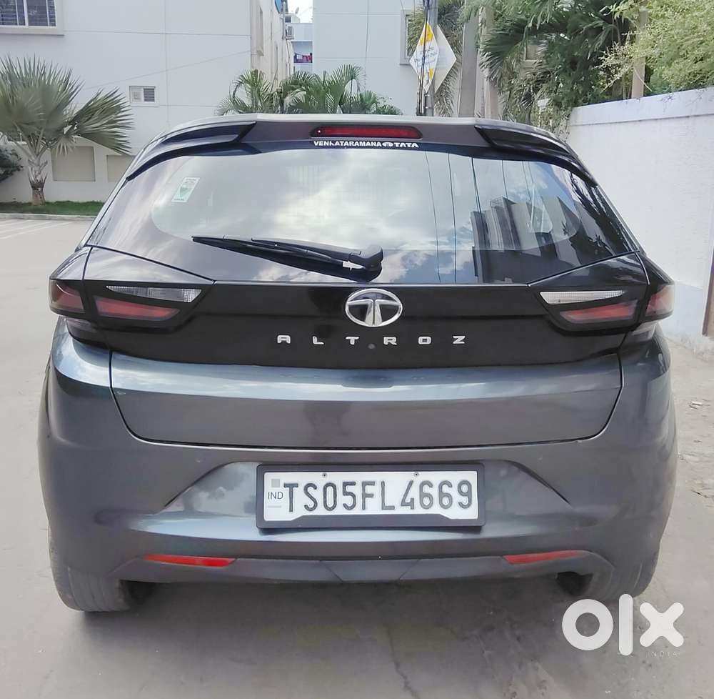 Tata Altroz Xz, 2022, Petrol