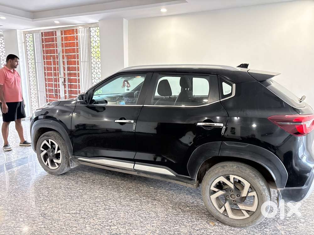 Nissan Magnite Petrol Well Maintained