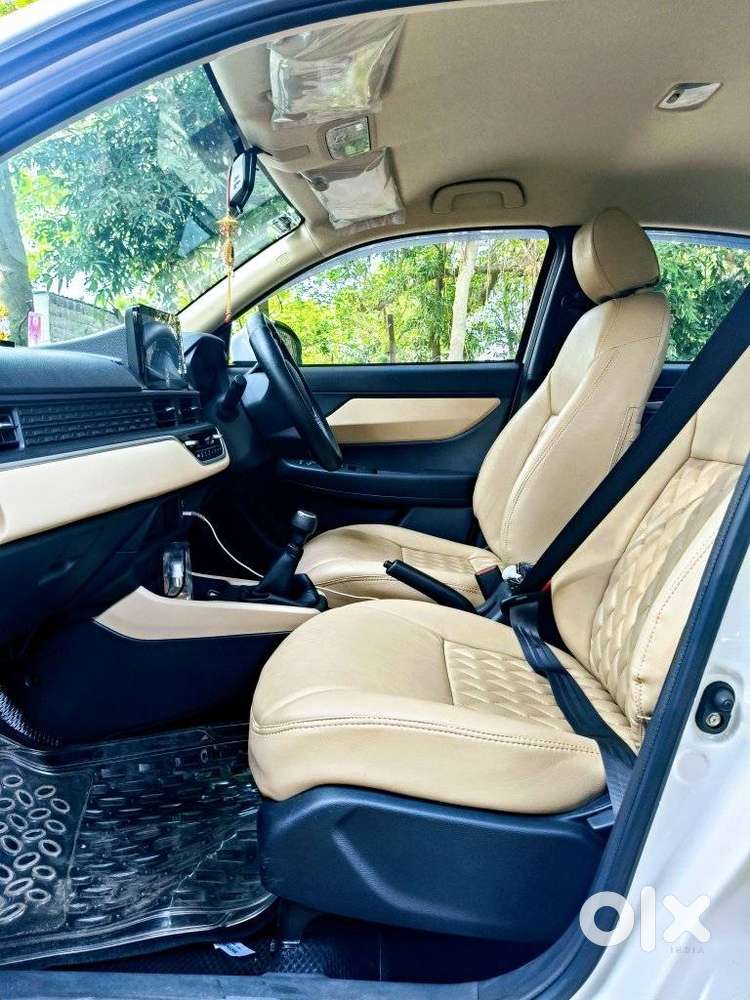 Honda Amaze Vx (o) I-vtec, 2025, Petrol