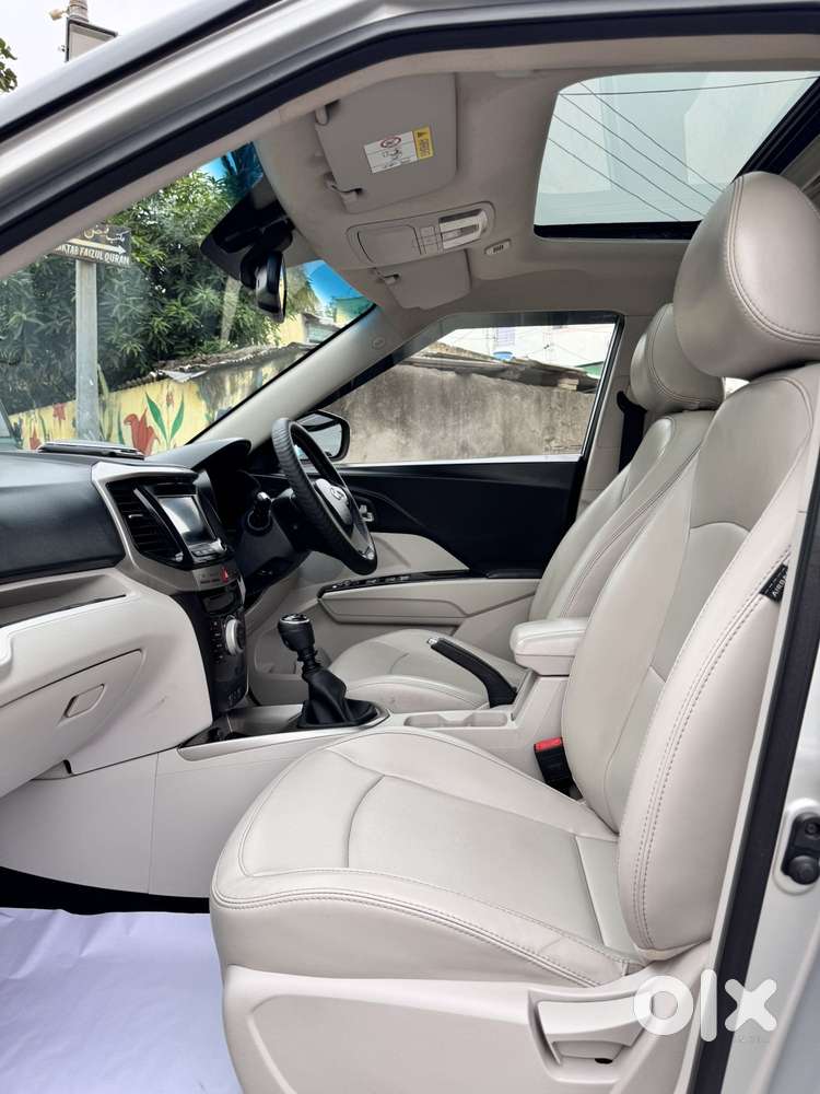 Mahindra Xuv300 W8 Option Dual Tone Diesel, 2019, Diesel