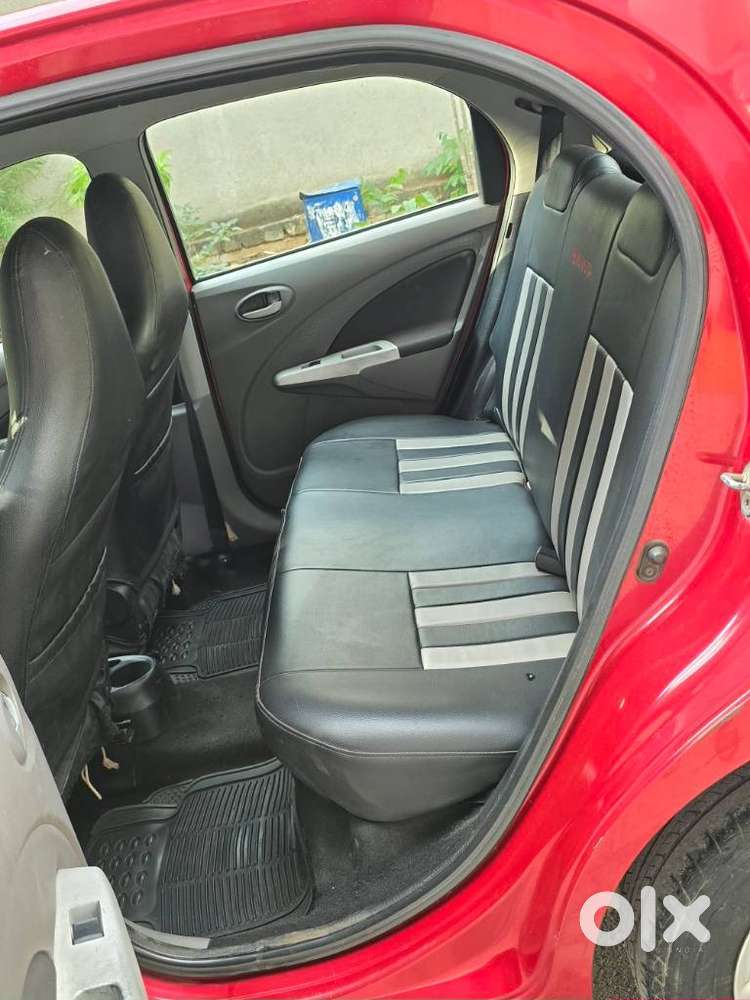 Toyota Etios Liva 2011-2012 Vx, 2011, Petrol