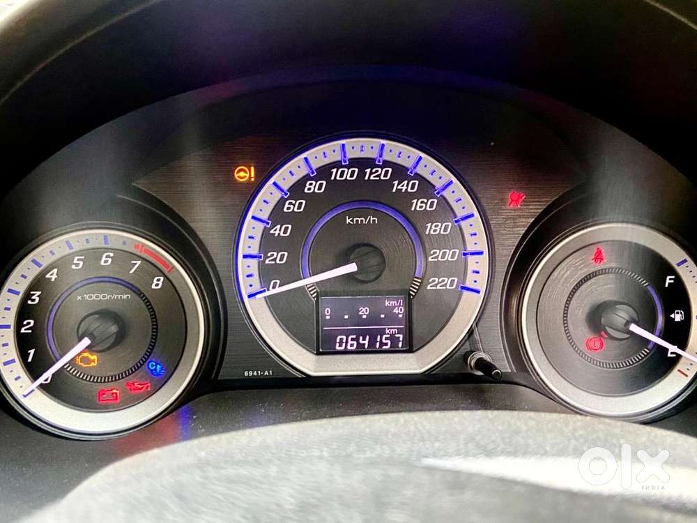 Honda City(v) I-vtec (2012)
