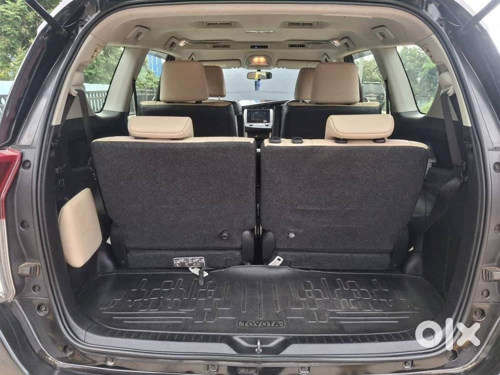 Toyota Innova Crysta 2.8z Automatic, 2019, Diesel