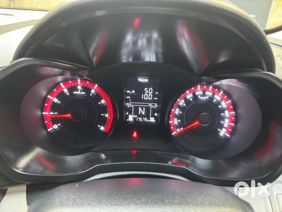 Mahindra Xuv300 W6, 2023, Petrol