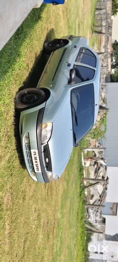 Ford Ikon 1.4 Zxi 2002 Diesel