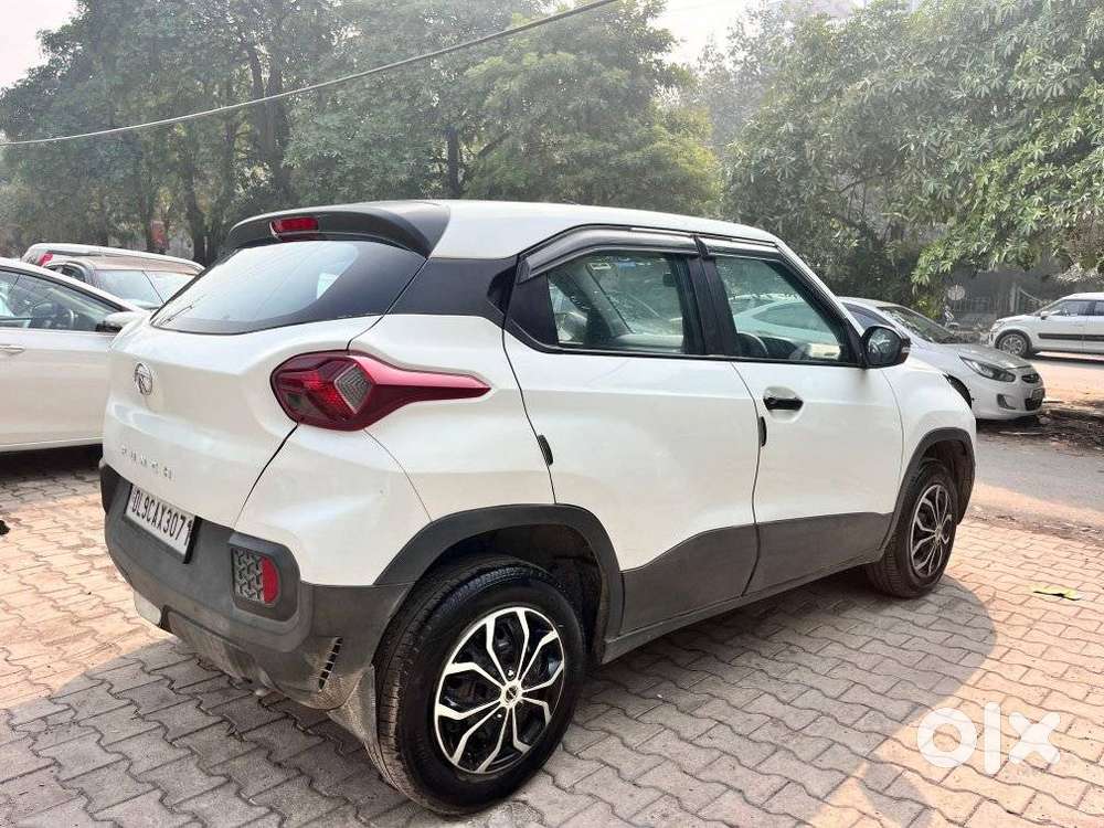 Tata Punch Pure, 2022, Petrol