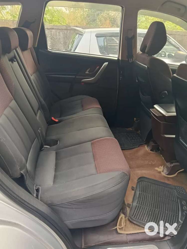 Mahindra Xuv500 W6 1.99 Mhawk, 2014, Diesel