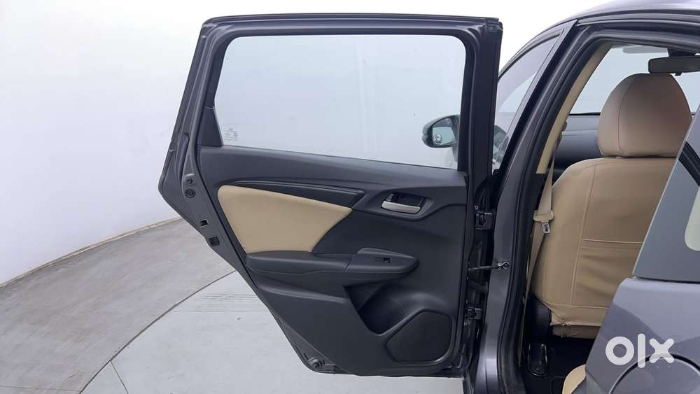 Honda Jazz Sv Mt I-vtec, 2017, Petrol