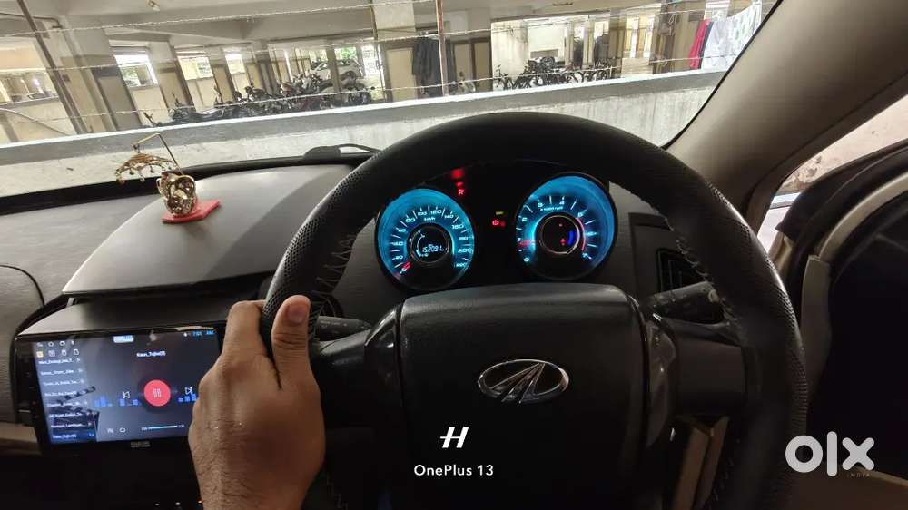 Mahindra Xuv500 2015