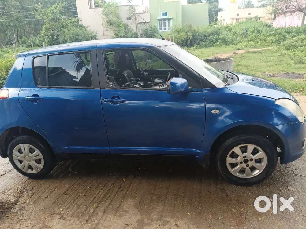 Maruti Suzuki Swift 2005 Petrol