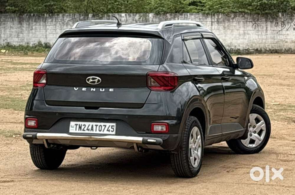 Hyundai Venue S 1.2 Petrol, 2019, Petrol