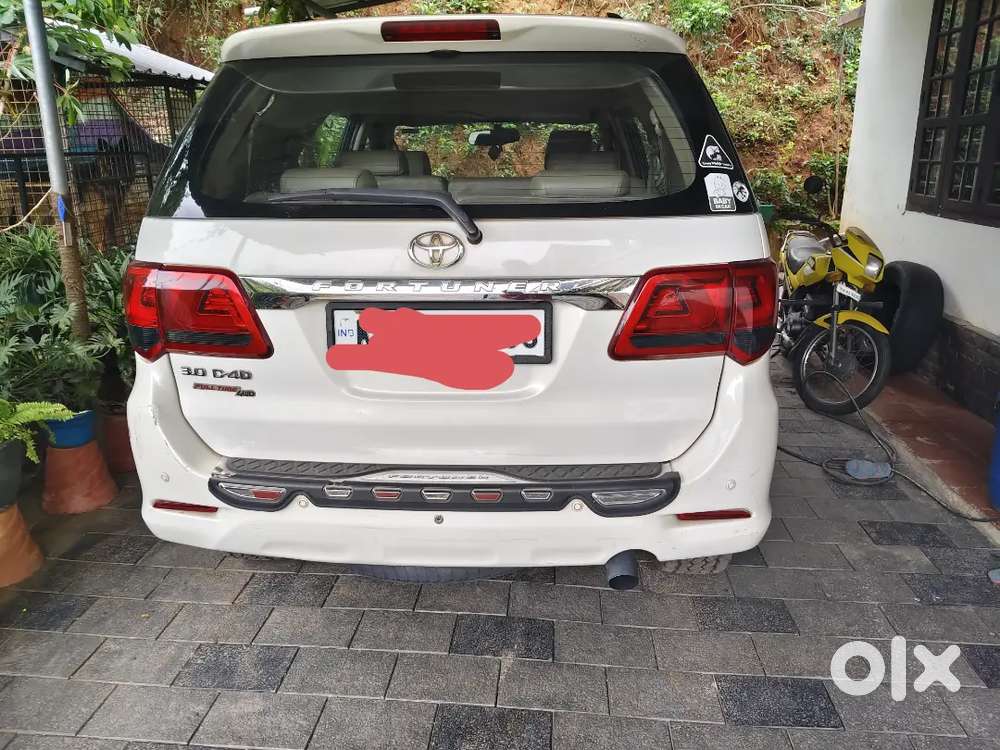 Toyota Fortuner 3.0 2014