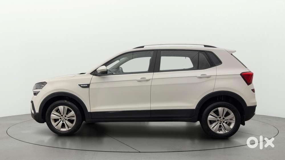 Skoda Kushaq 1.0 Tsi Ambition, 2022, Petrol
