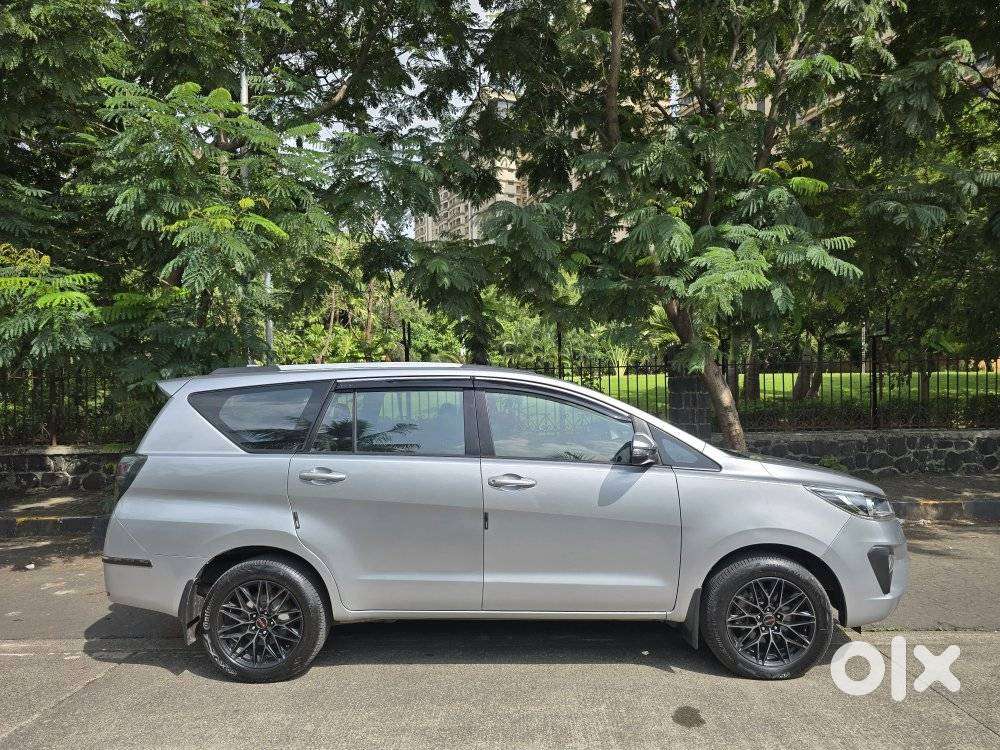 Toyota Innova Crysta [2020-ongoing] 2.4 Gx At 8 Str, 2022, Diesel