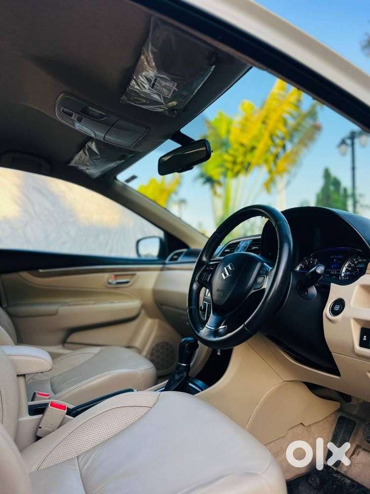 Maruti Suzuki Ciaz Alpha 1.5 At, 2022, Petrol