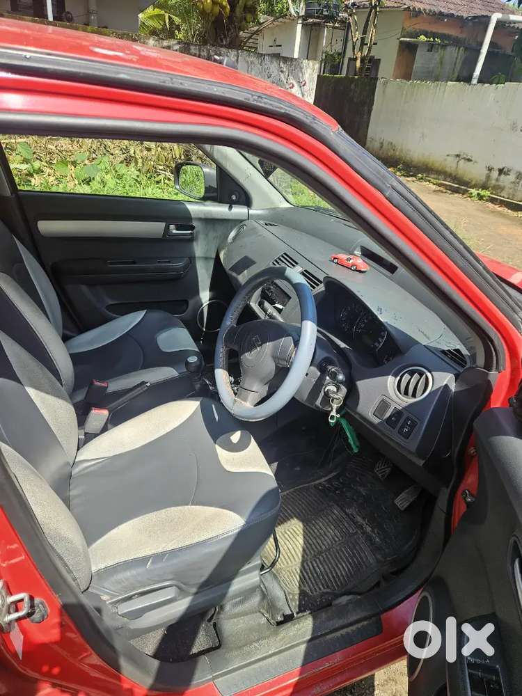 Maruti Suzuki Swift 2010