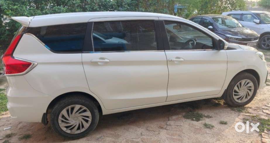 Maruti Suzuki Ertiga Vxi, 2023, Petrol