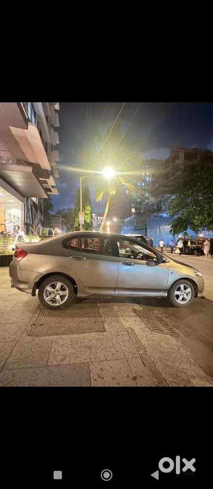Honda City Ivtec Vmt Automatic 2010   Note - Transfer Compalcery