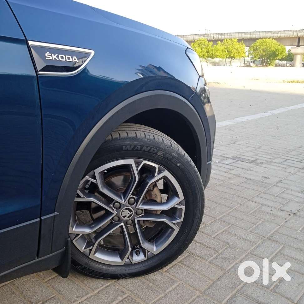 Skoda Kushaq Style 1.0l Tsi At, 2023, Petrol
