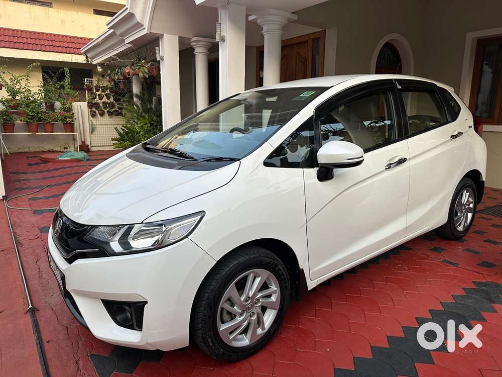 Honda Jazz Vx  Cvt 2019 Automatic Immaculate Condition