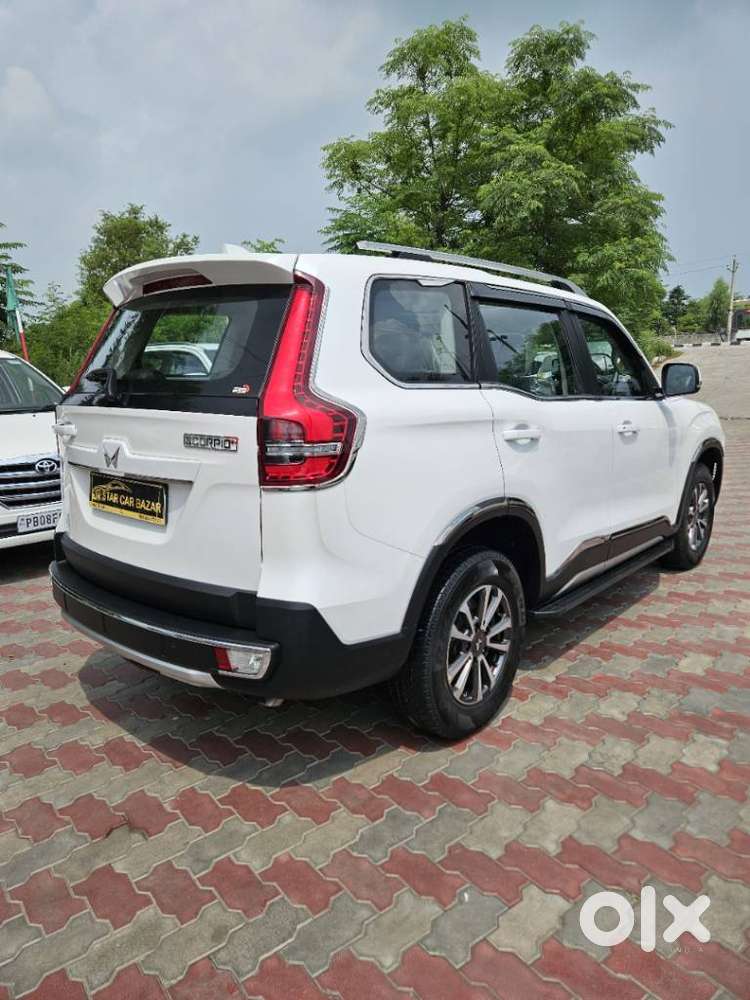 Mahindra Scorpio N Z8 Select Diesel At 2wd 7-seater, 2025, Diesel