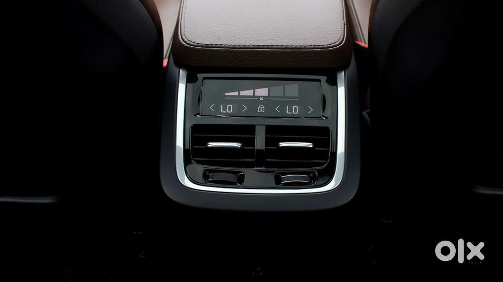 Volvo Xc 90 D5 Momentum, 2018, Diesel