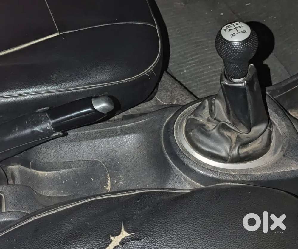 Honda Jazz 2010 Petrol 76740 Km Driven