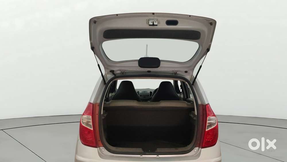 Hyundai I10 Sportz 1.1l, 2015, Petrol