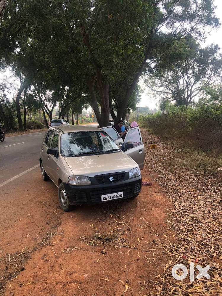 Maruti Alto 800 - Ecro Beige Colour