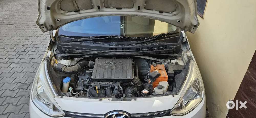 Grand I10 Sports White Bs4