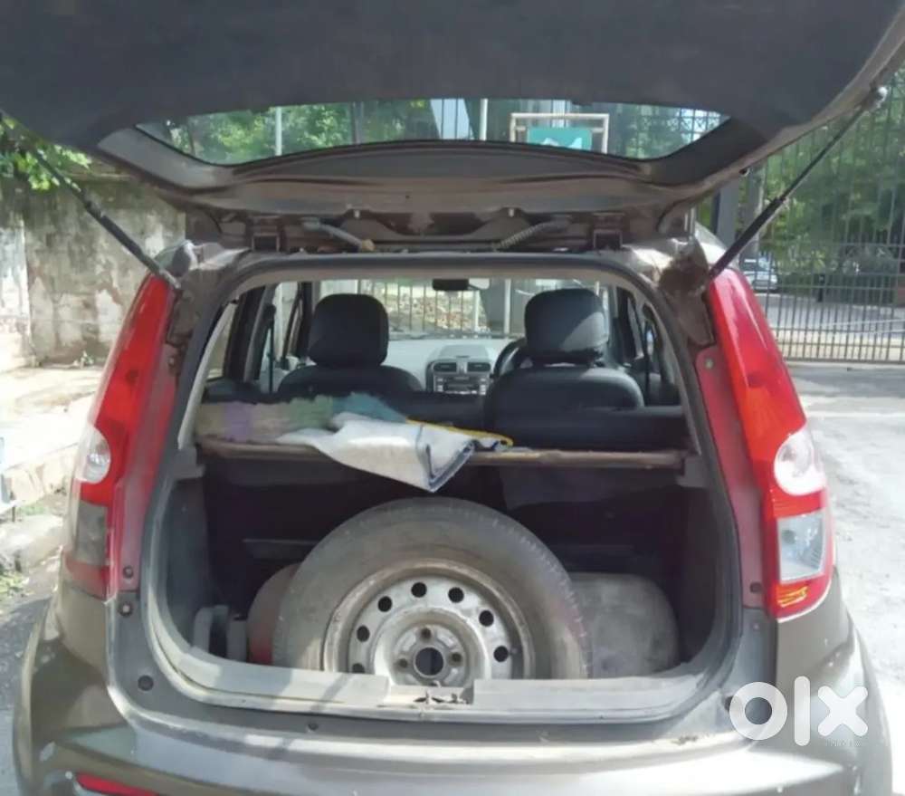 Suzuki Ritz Cng 2031 Bhopal गाड़ी में कोई काम नहीं है