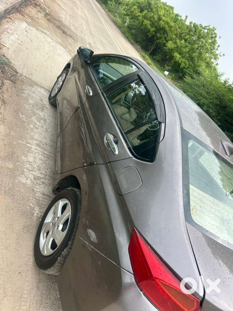 Honda City 2014 Petrol Well Maintained