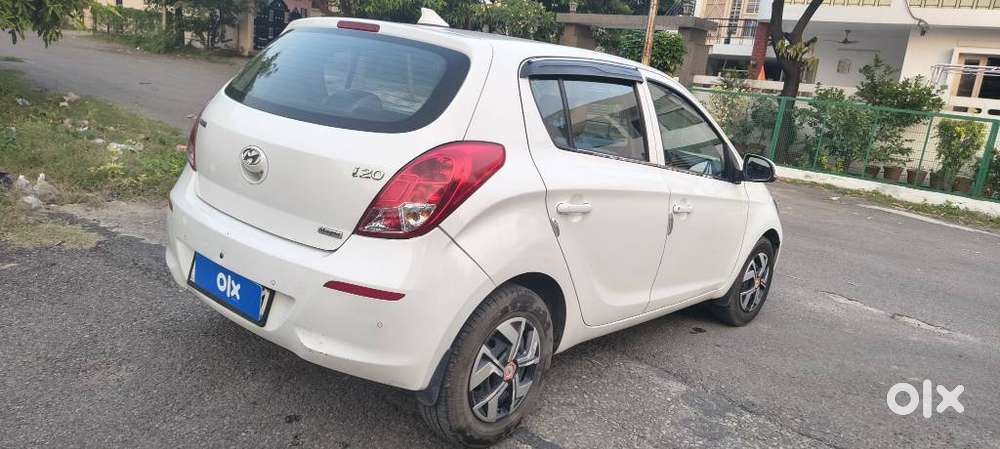 Hyundai I20 Magna 1.2 Vtvt, 2013, Petrol