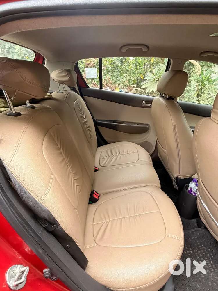 Owner Driven Hyundai I20 Sportz New Tyres & Battery