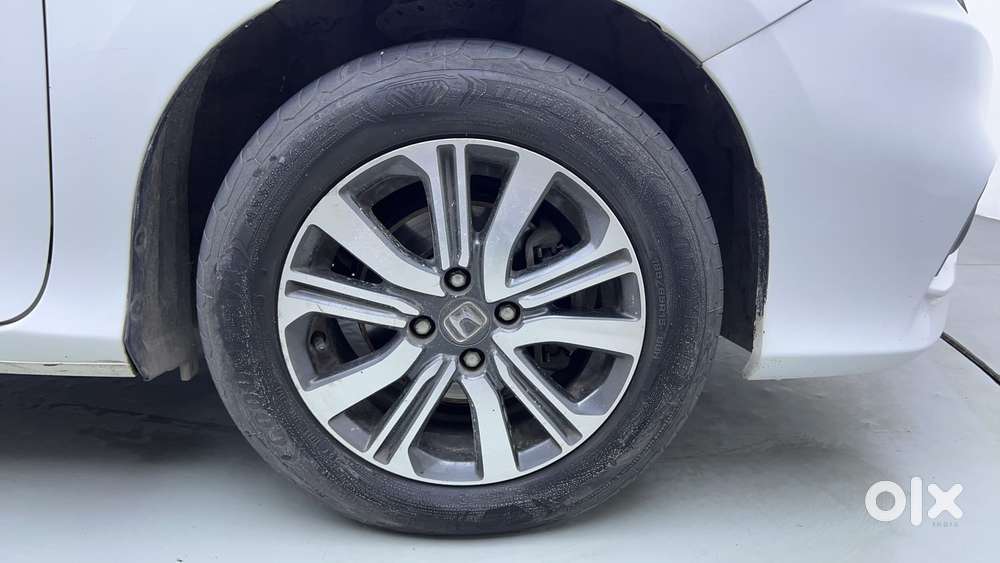 Honda City 1.5 V 4th Gen I-vtec Mt, 2022, Petrol