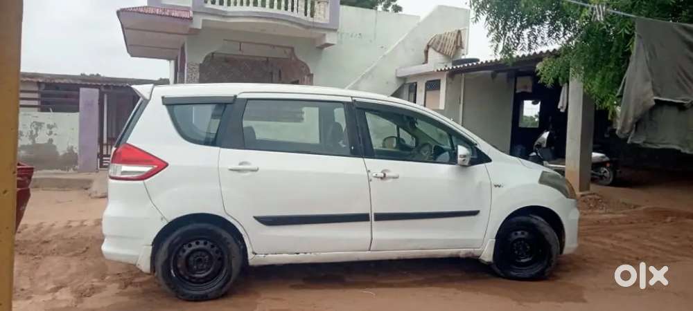 Maruti Ertiga Vxi 2016