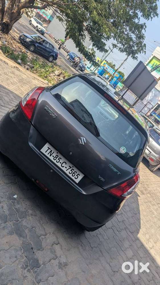 Maruti Suzuki Swift Vxi Optional, 2016, Petrol