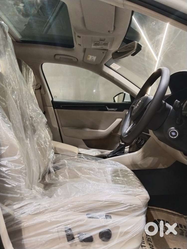 Skoda Superb Lk 1.8 Tsi At, 2019, Petrol